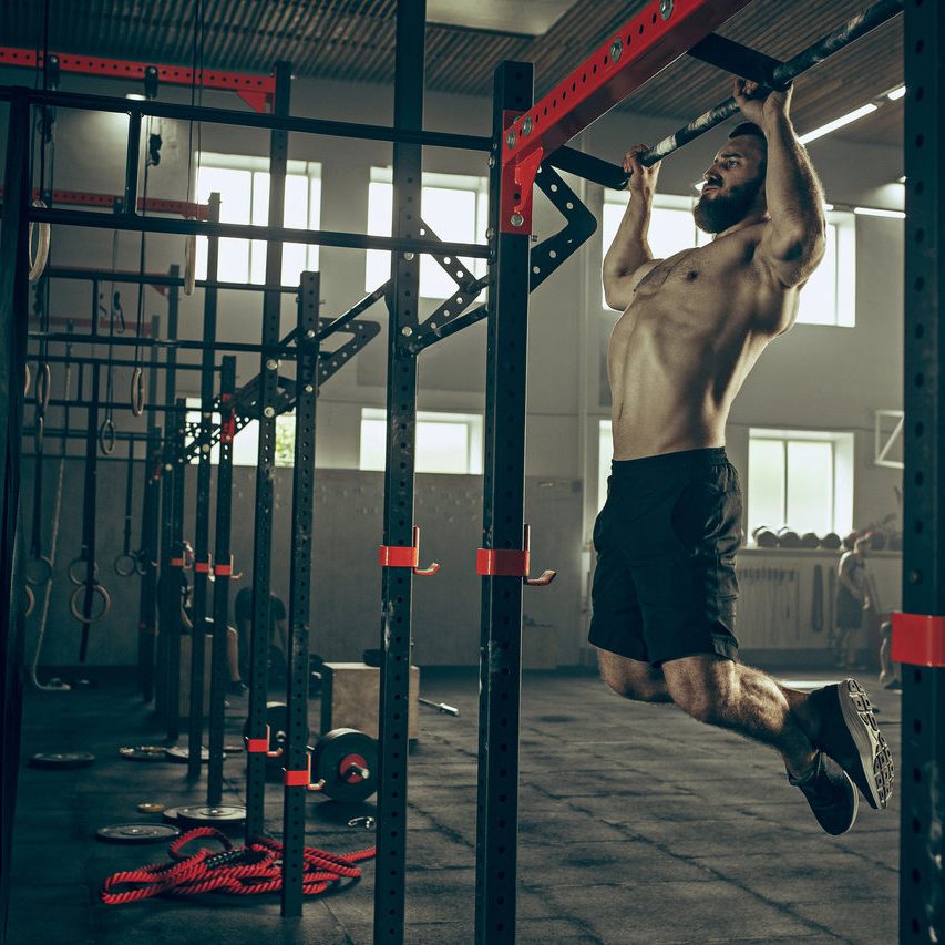 concept-power-strength-healthy-lifestyle-sport-powerful-attractive-muscular-man-gym_Easy-Resize.com